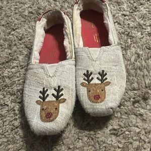 Toms Reindeer Shoes size 6.5. Previously worn